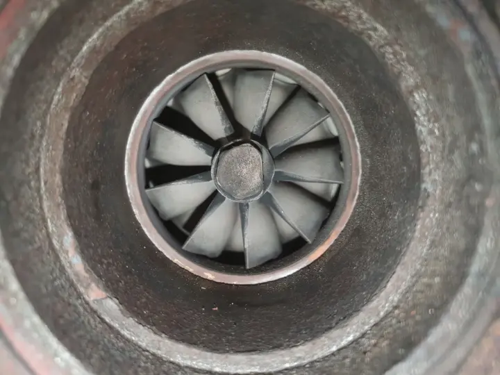 Mazda 5 6 2.0 CITD TURBOSPRĘŻARKA turbo VJ37 RF7K