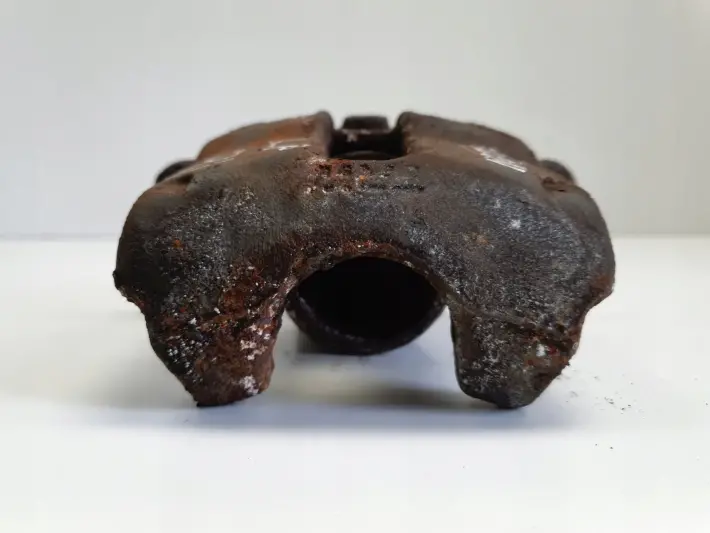 Renault Clio IV LEWY PRZEDNI ZACISK HAMULCOWY przód kierowcy L.P TRW