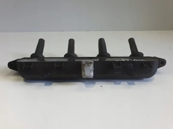 Peugeot 206 1.1 8V CEWKA ZAPŁONOWA 9635864980