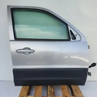 Mazda Tribute PRZEDNIE DRZWI PRAWE PRAWY PRZÓD 26A