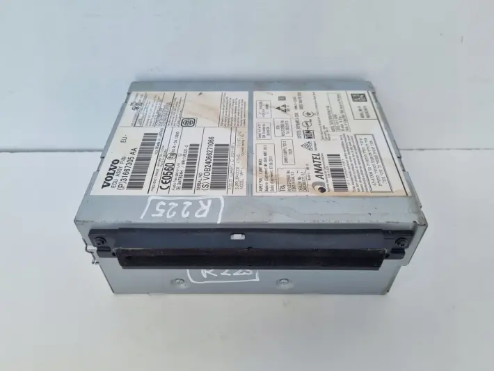 Volvo V40 II V60 S60 II CZYTNIK PŁYT CD radio nawigacja 31667305AA 31667305