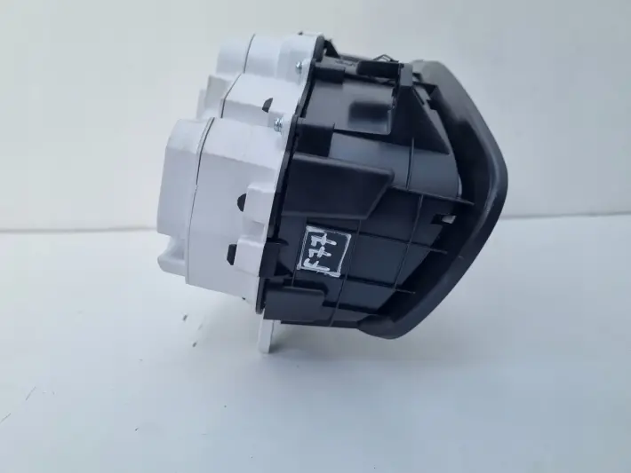 Volvo V40 II Diesel LICZNIK ZEGARY TFT Europa 31412271 36011271