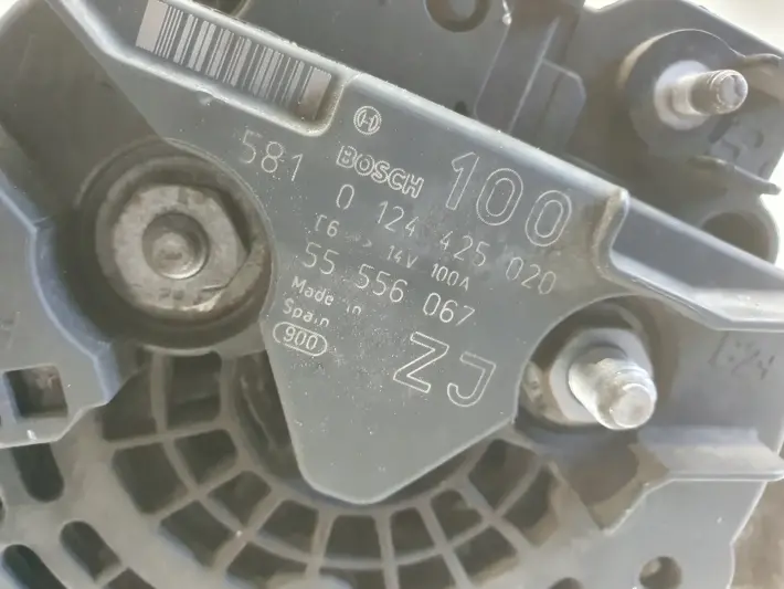 Opel Astra III H 1.6 16V ALTERNATOR 0124425020 100A ZJ