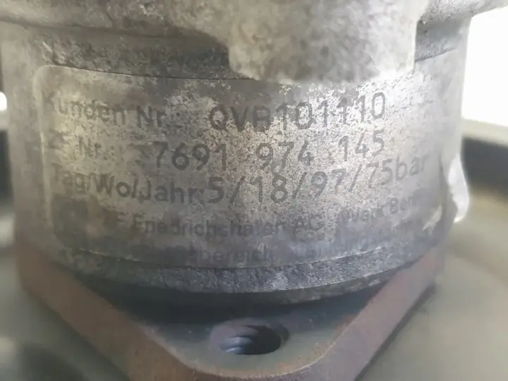 e359e19c4cac7cf1c5d67e333565330b