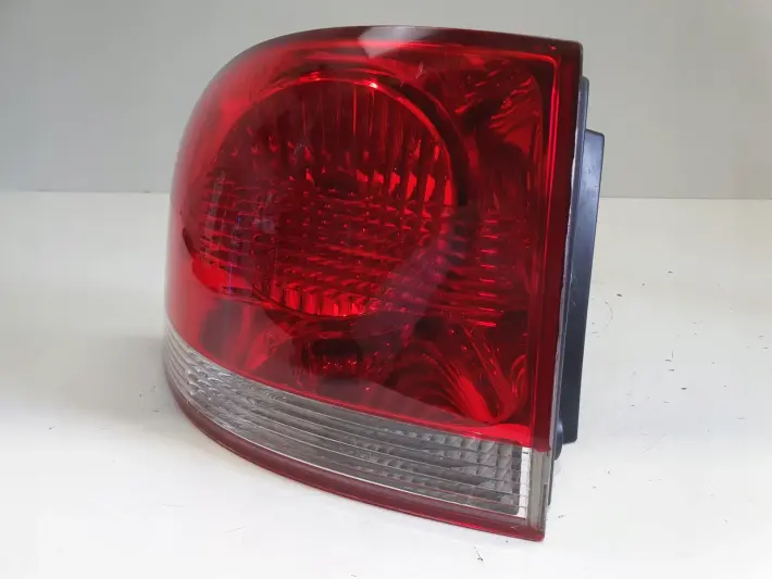 Vw Touareg I 02-06 TYLNA LAMPA LEWA lewy tył kierowcy
