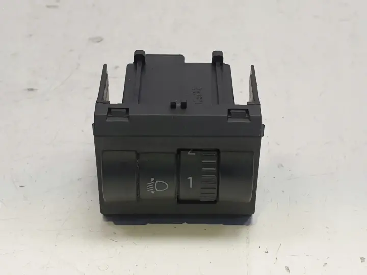 7b5d62bbaa20963600f738f1aebc4508