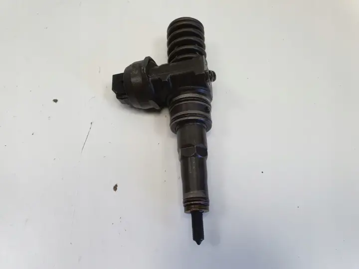 VW Sharan Alhambra Galaxy 1.9 TDI POMPOWTRYSKIWACZ wtrysk 038130073AC