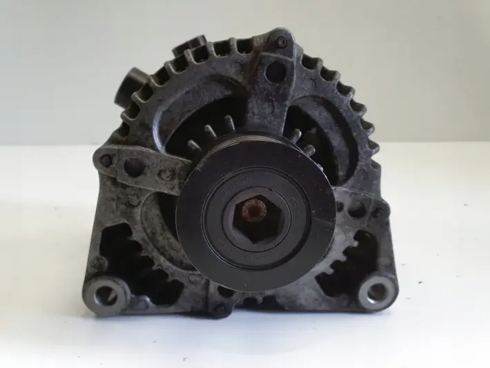 Volvo S40 II V50 1.6 D ALTERNATOR 3M5T-10300-YD