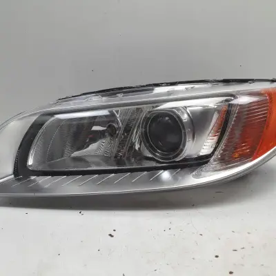 Volvo S80 II V70 III PRZEDNIA LAMPA LEWA lewy przód XENON SKRĘTNY 31214168