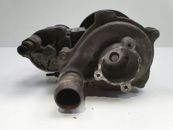 Ford Transit MK6 VI 2.4 TDDI POMPA WODY vacum YC1Q-2A451-AF