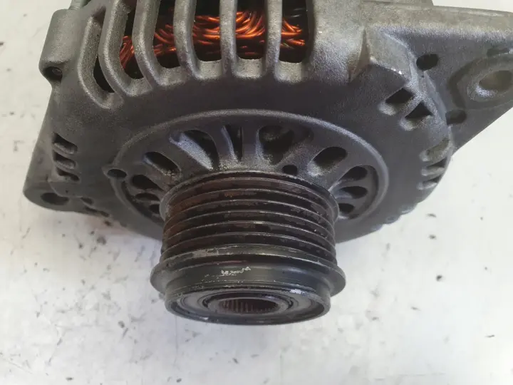 Opel Combo C 1.7 CDTI DI ALTERNATOR pompa vacum