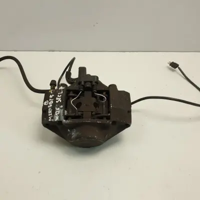 Mercedes W126 SEC 5.6 LEWY ZACISK HAMULCOWY Przód