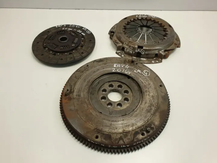 fbb889030cb6fac5287e82216394180e