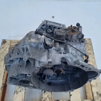 Volvo S60 II V60 2.0 D4 SKRZYNIA BIEGÓW manualna 1285017 BG9R-7002-KA