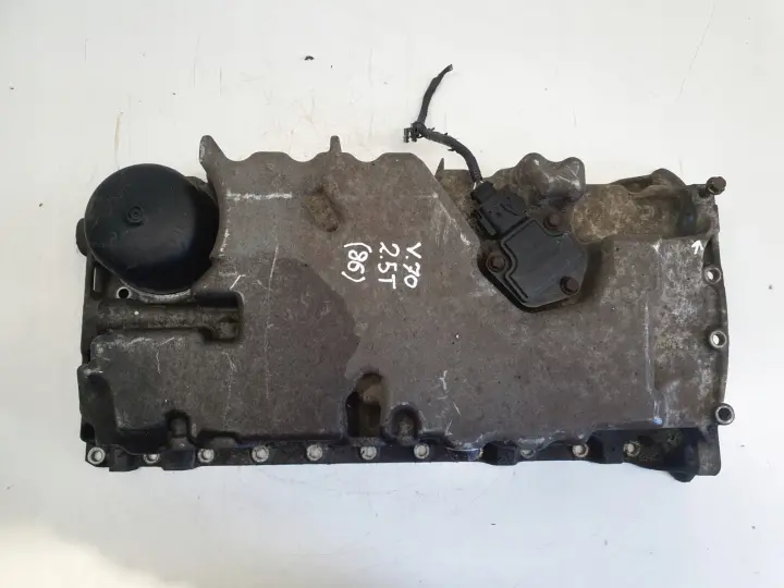 Volvo S60 V70 2.4 T MISKA OLEJOWA oleju 8670458