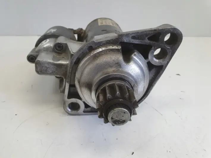 VW Golf VI 1.6 TDI ROZRUSZNIK bosch 02Z911024H