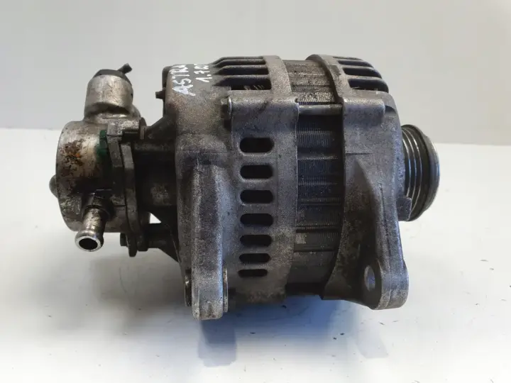Opel Astra III H 1.7 CDTI ALTERNATOR pompa vacum