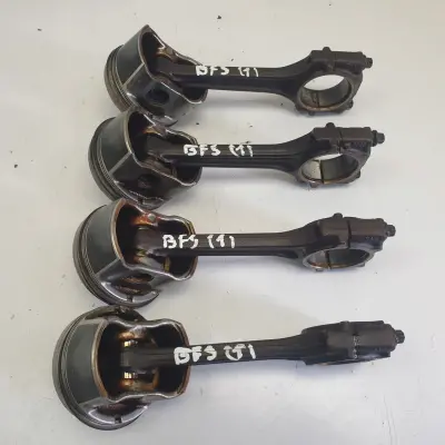 VW New Beetle 1.6 8V BFS TŁOK KORBOWÓD