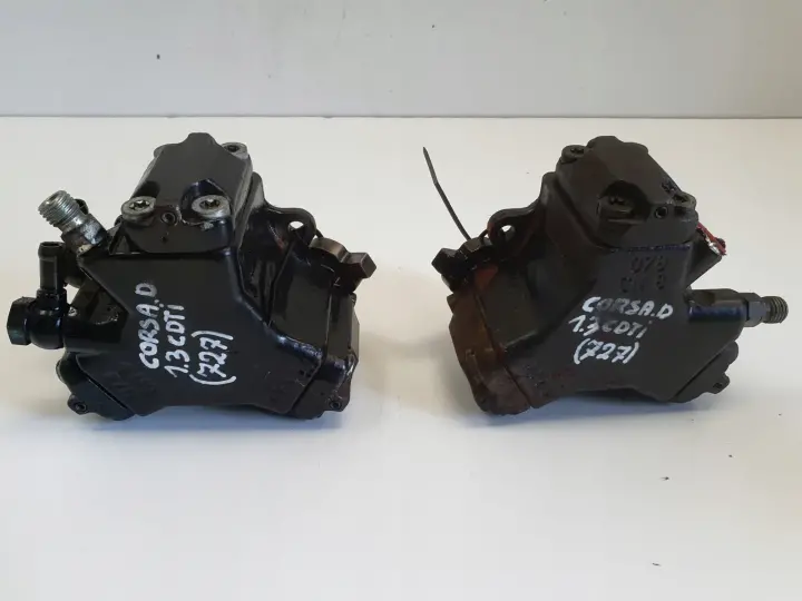 Opel Corsa D 1.3 CDTI POMPA WTRYSKOWA paliwa 0445010138