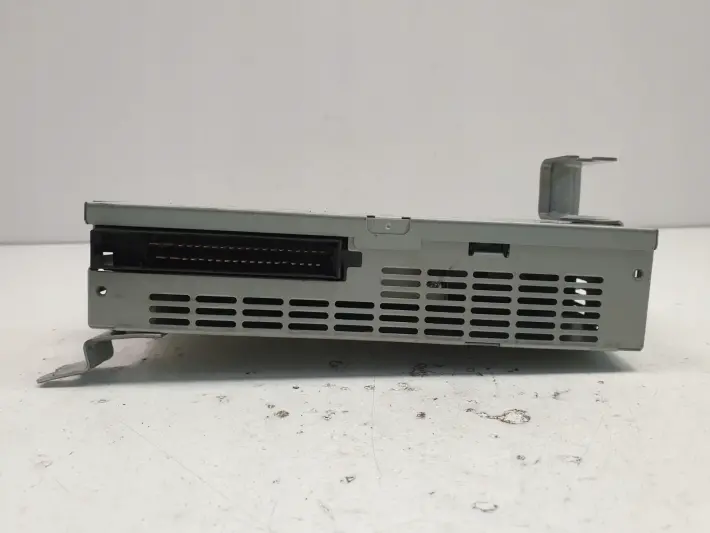 Saab 9-5 lift WZMACNIACZ moduł RADIA 4617163