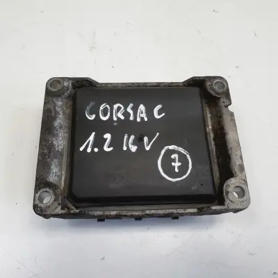 Opel Corsa C 1.2 16V STEROWNIK SILNIKA komputer 0261208253 SS