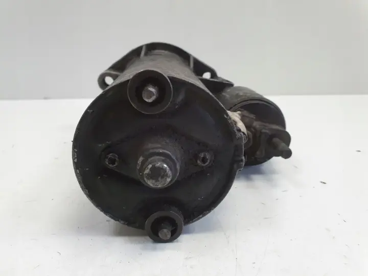 Audi 80 B4 1.9 TD ROZRUSZNIK 0001110022 bosch