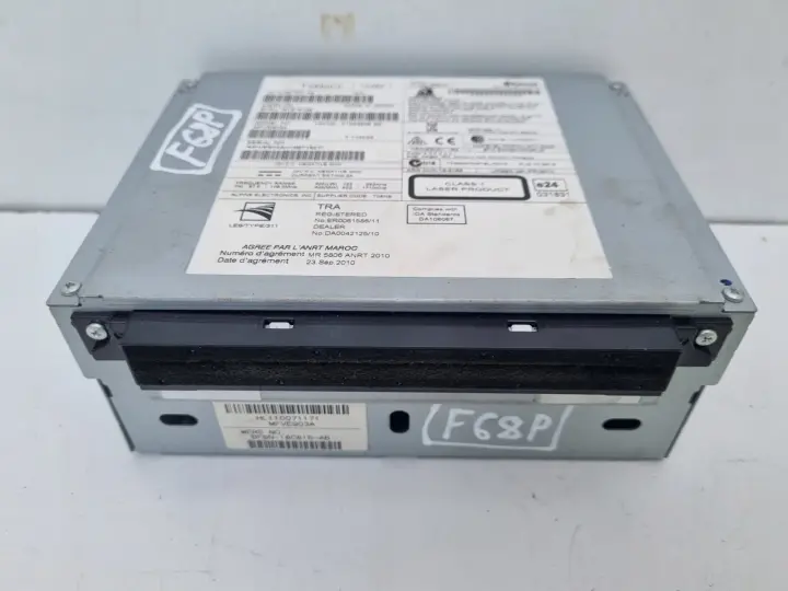Volvo VOLVO V60 I S60 II V40 II CZYTNIK NAWIGACJI Radio 31357004 31357004AA