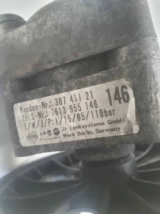 Volvo C70 S70 V70 2.4 B POMPA WSPOMAGANIA oryginał 30741121