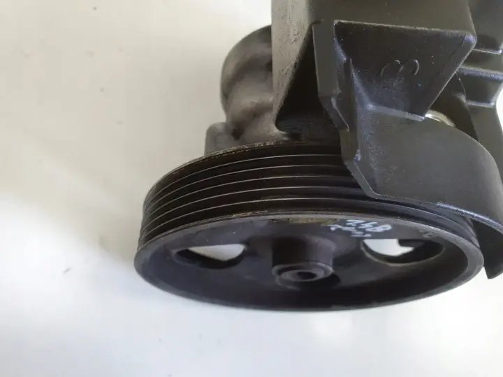 Peugeot 206 1.4 8V POMPA WSPOMAGANIA