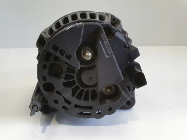Audi A3 8L Golf IV Seat Leon 1.9 TDI ALTERNATOR 028903028E 120A