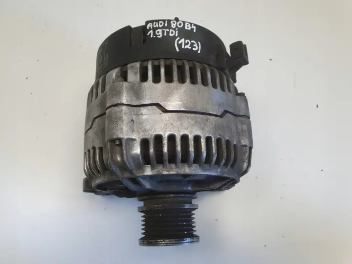 Audi 80 B4 1.9 TDI ALTERNATOR bosch 0123505011 120A