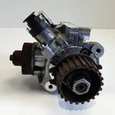 Peugeot Partner III 1.6 E-HDI HDI POMPA WTRYSKOWA 0445010516