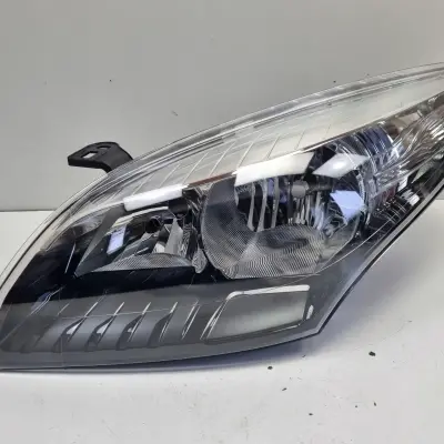 Renault Megane III PRZEDNIA LAMPA LEWA lewy przód EUROPA 260608405R