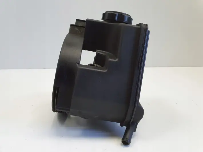 Citroen Xsara II 1.4 8V POMPA WSPOMAGANIA 9641267380