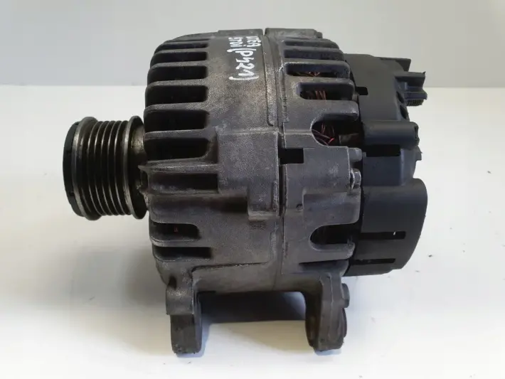 Seat Altea 1.9 TDI ALTERNATOR Valeo 06F903023C 140A