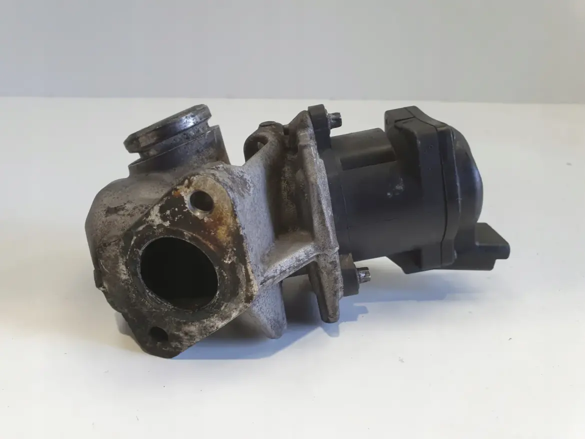 Ford Focus MK2 II 1.6 TDCI ZAWÓR EGR 9672880080