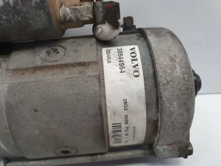 28c99055e4e2f3dca670577393ed0126
