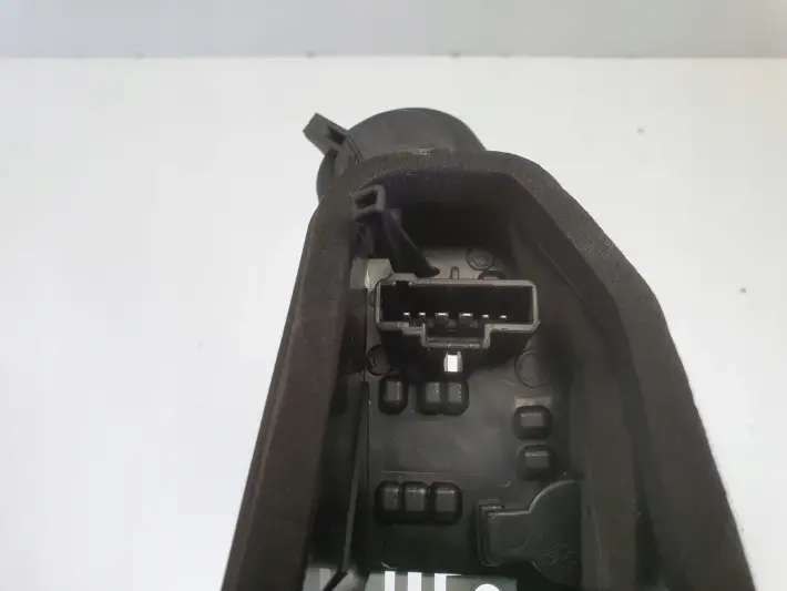 Peugeot 207 lift WKŁAD TYLNEJ LAMPY Prawy tył VP9PXFX-13N004-A