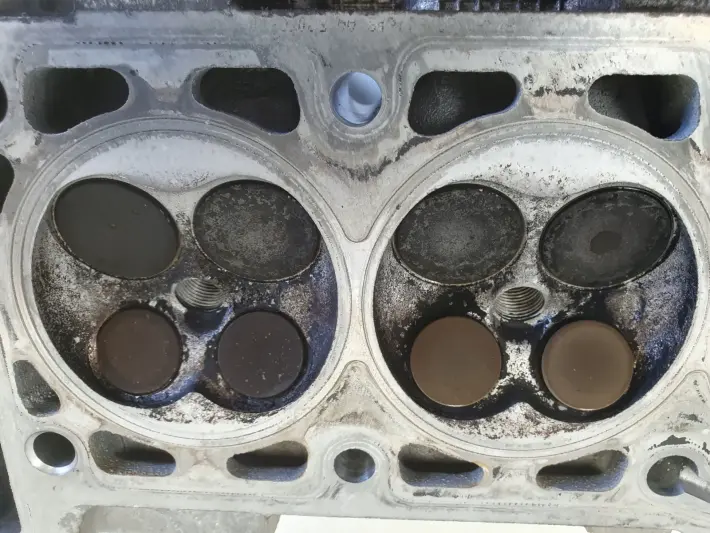 Mini Cooper R50 R53 1.6 16V GŁOWICA CYLINDRÓW 04777751AB