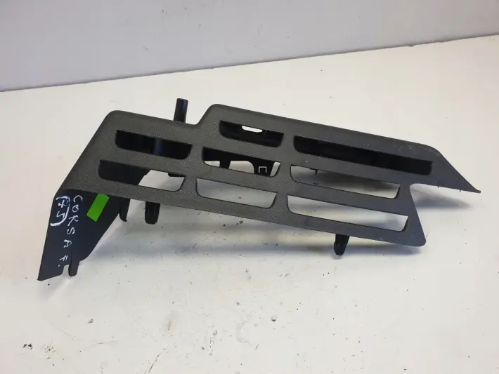 Opel Corsa F 5D PRAWY BOCZEK BAGAŻNIKA 98382194ZD