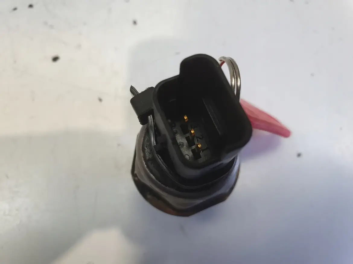 a21b6e251d1bc36420e39cc229f7e3ec