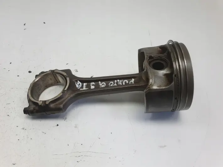 Fiat Punto 0.9 T TwinAir TŁOK KORBOWÓD