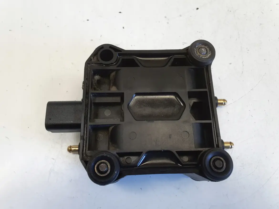 Mini One R50 R53 1.6 16V CEWKA ZAPŁONOWA