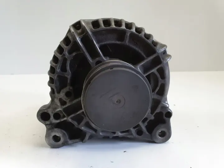 Skoda Fabia I 1.9 TDI ALTERNATOR bosch 028903028E 120A