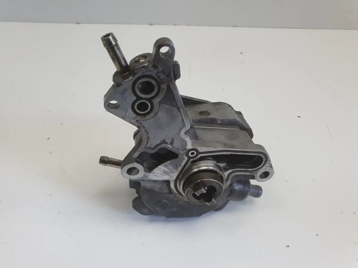 Audi A4 B5 B6 B7 A6 C5 1.9 TDI POMPA VACUM wakum 038145209A