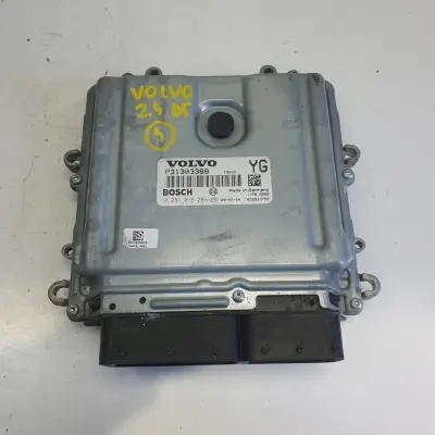 Volvo V40 II 2.0 D3 STEROWNIK SILNIKA komputer 31336983 0281018414