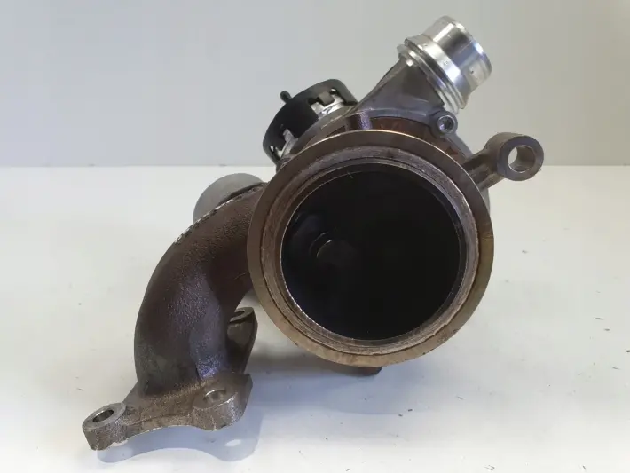 Volvo XC40 1.5 H TURBOSPRĘŻARKA turbo 32257071