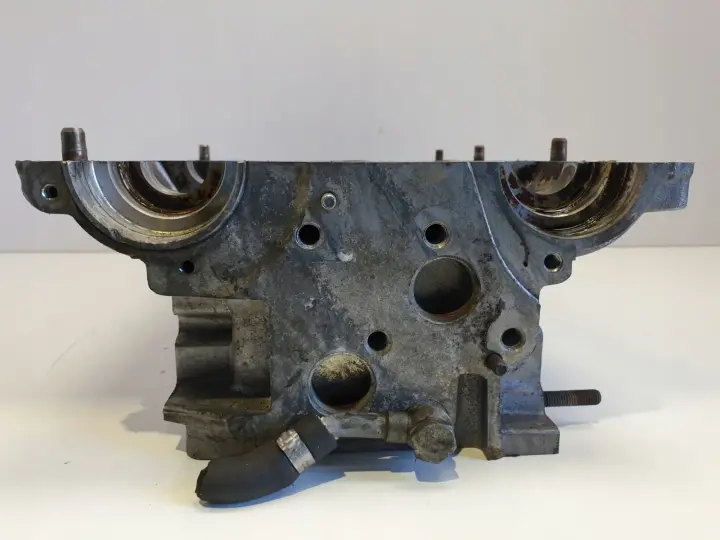 Volvo S60 V70 2.4 B GŁOWICA CYLINDRÓW 1001837003