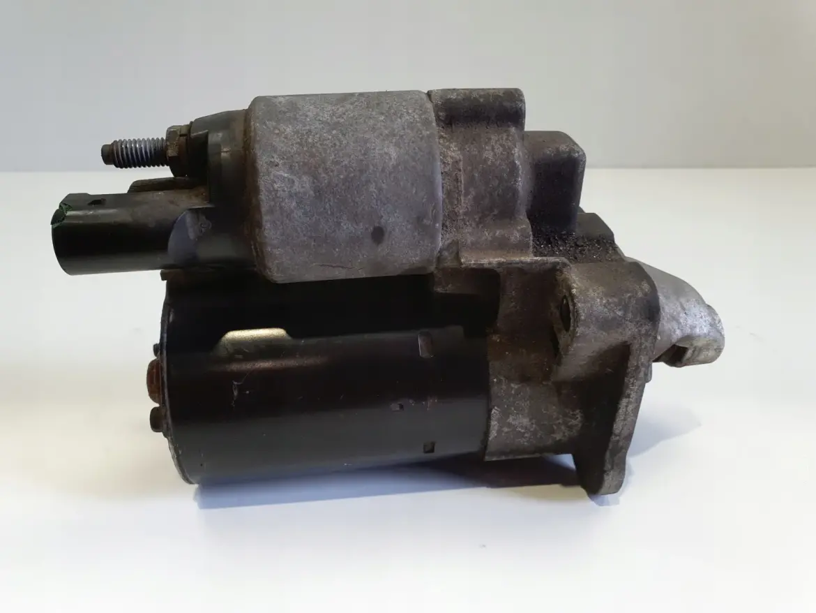 Audi A4 B6 2.0 20V ALT ROZRUSZNIK Bosch 0001107427