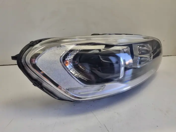 Volvo XC60 LIFT XENON SKRĘTNY PRZEDNIA LAMPA PRAWA prawy przód 31395897